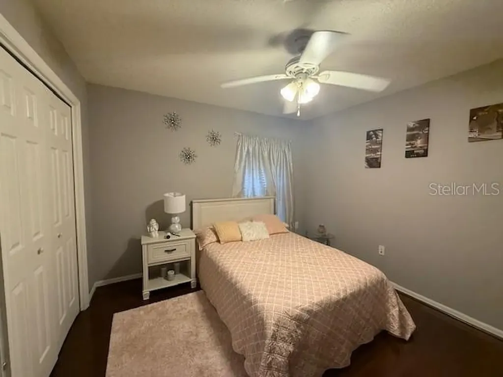 2601 Villa Drive Valrico FL 33596