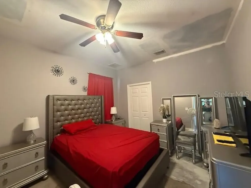 2601 Villa Drive Valrico FL 33596