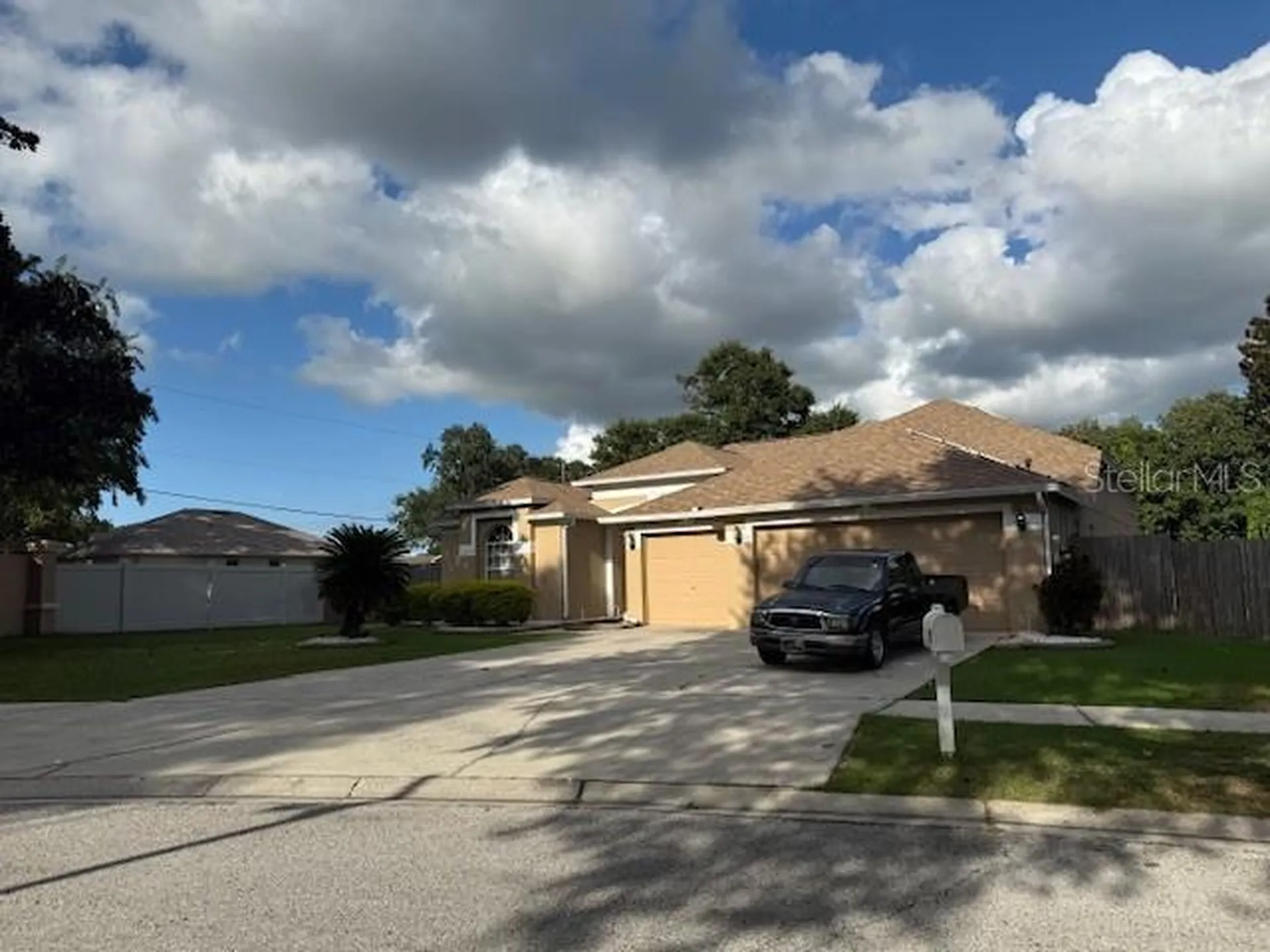 2601 Villa Drive Valrico FL 33596