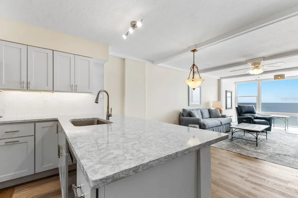 5300 Gulf Drive Holmes Beach FL 34217