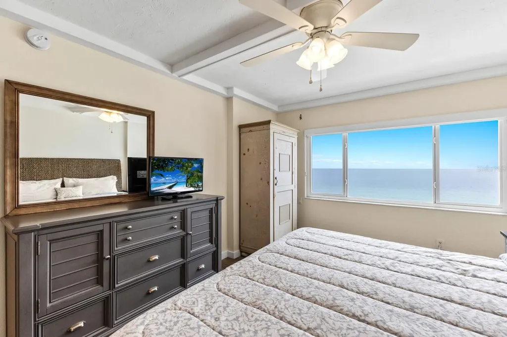 5300 Gulf Drive Holmes Beach FL 34217