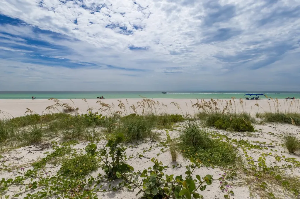 5300 Gulf Drive Holmes Beach FL 34217