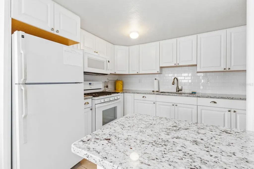 5300 Gulf Drive Holmes Beach FL 34217