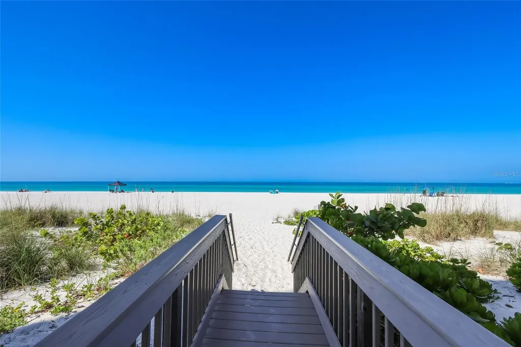 5300 Gulf Drive Holmes Beach FL 34217