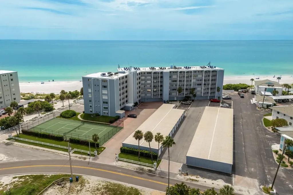 5300 Gulf Drive Holmes Beach FL 34217