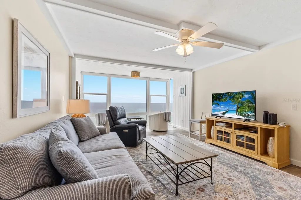 5300 Gulf Drive Holmes Beach FL 34217