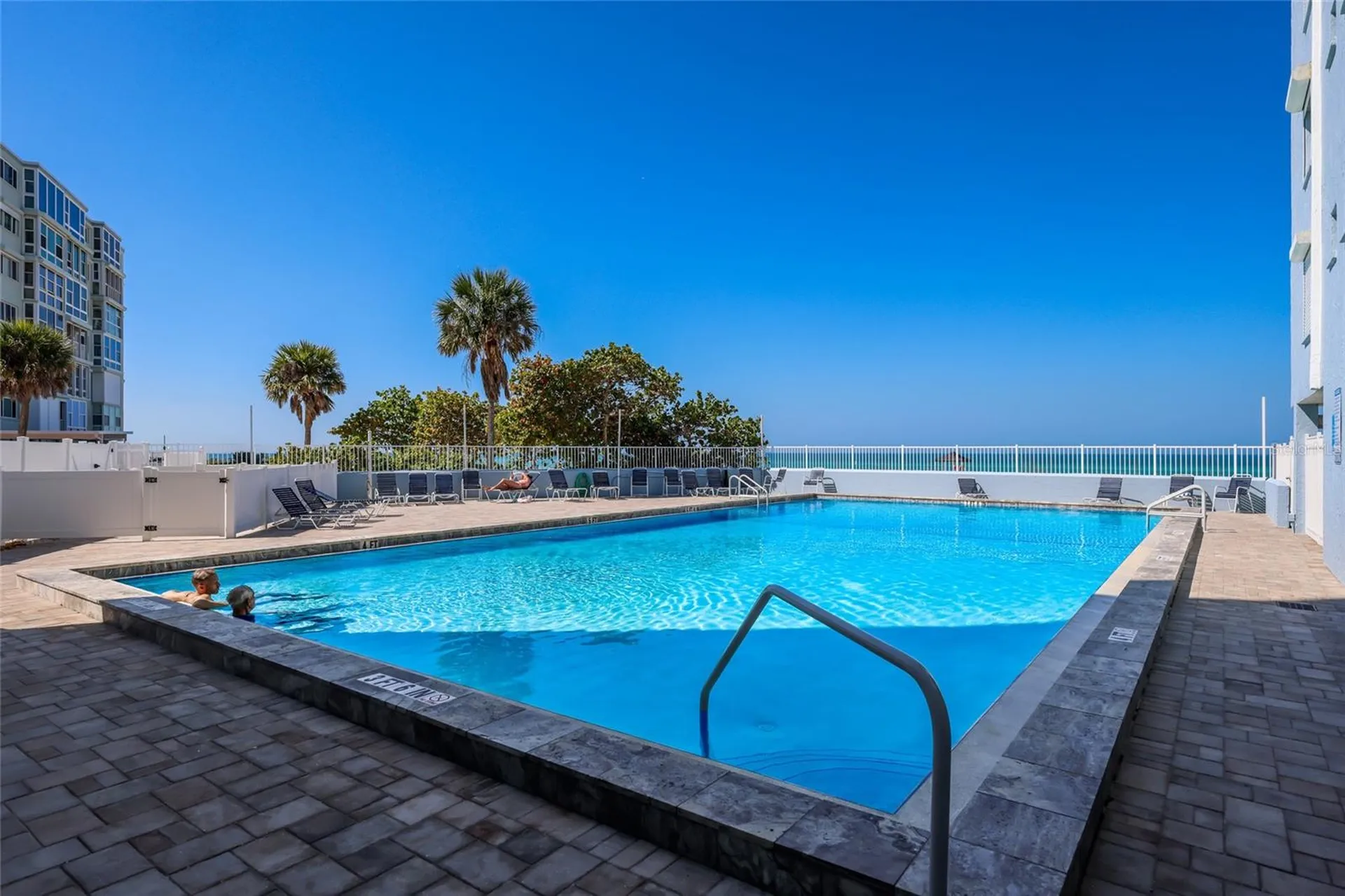 5300 Gulf Drive Holmes Beach FL 34217