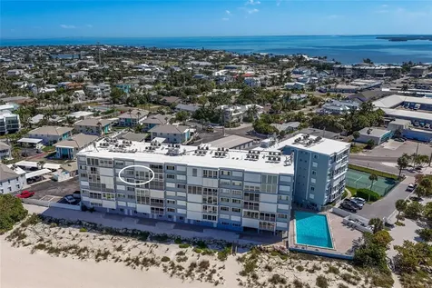 5300 Gulf Drive Holmes Beach FL 34217