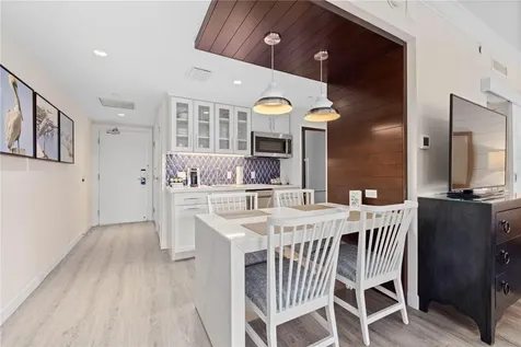 240 Sands Point Road Longboat Key FL 34228