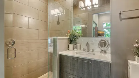 213 Cosmopolitan Court Sarasota FL 34236