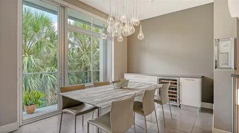 213 Cosmopolitan Court Sarasota FL 34236