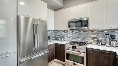 213 Cosmopolitan Court Sarasota FL 34236