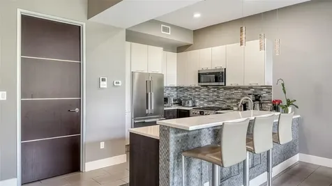 213 Cosmopolitan Court Sarasota FL 34236