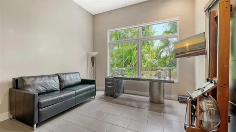 213 Cosmopolitan Court Sarasota FL 34236