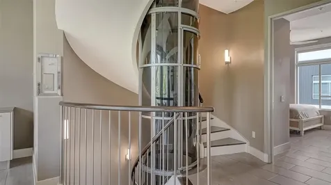 213 Cosmopolitan Court Sarasota FL 34236