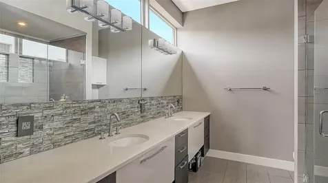 213 Cosmopolitan Court Sarasota FL 34236