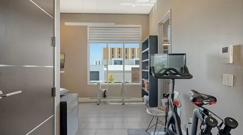 213 Cosmopolitan Court Sarasota FL 34236