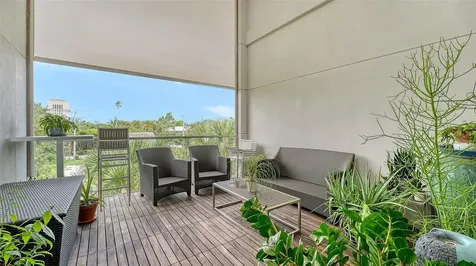 213 Cosmopolitan Court Sarasota FL 34236