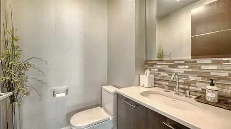213 Cosmopolitan Court Sarasota FL 34236