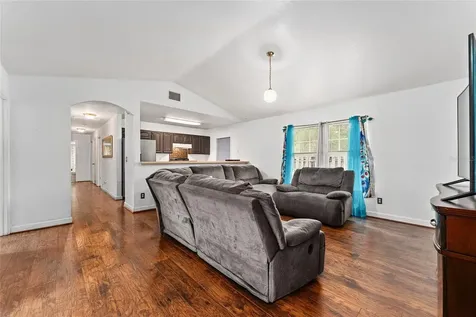 737 NE 18th Street Gainesville FL 32641
