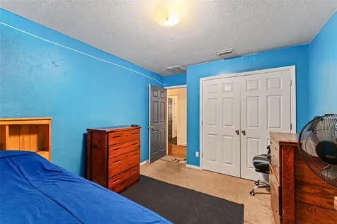 737 NE 18th Street Gainesville FL 32641