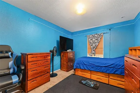 737 NE 18th Street Gainesville FL 32641