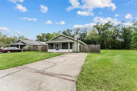 737 NE 18th Street Gainesville FL 32641