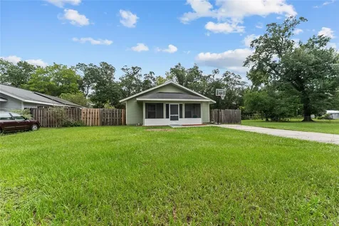 737 NE 18th Street Gainesville FL 32641