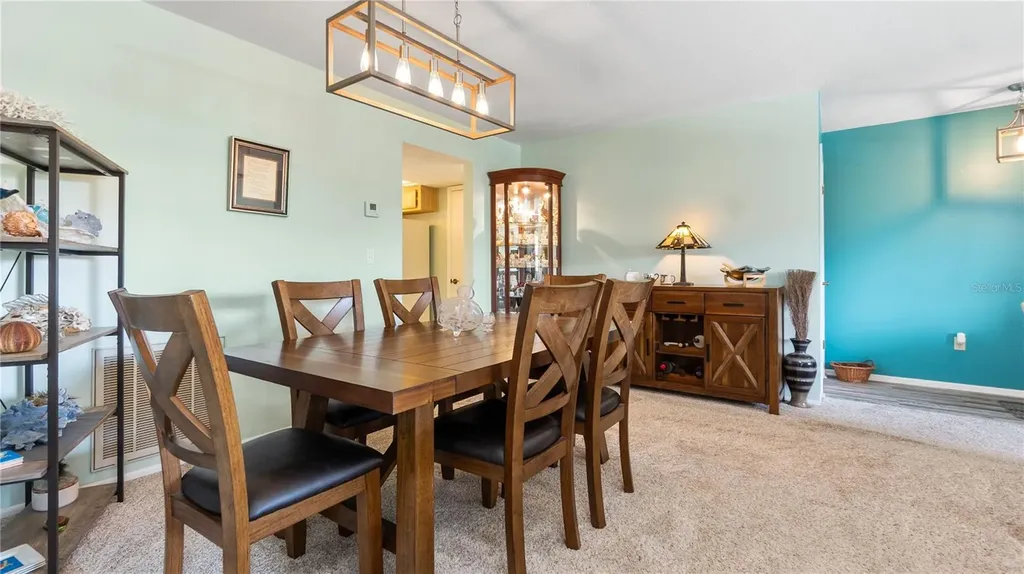 8198 Terrace Garden Drive N St Petersburg FL 33709