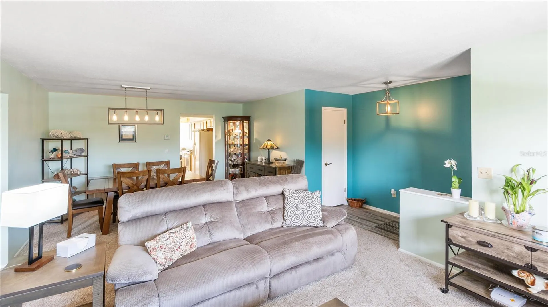 8198 Terrace Garden Drive N St Petersburg FL 33709