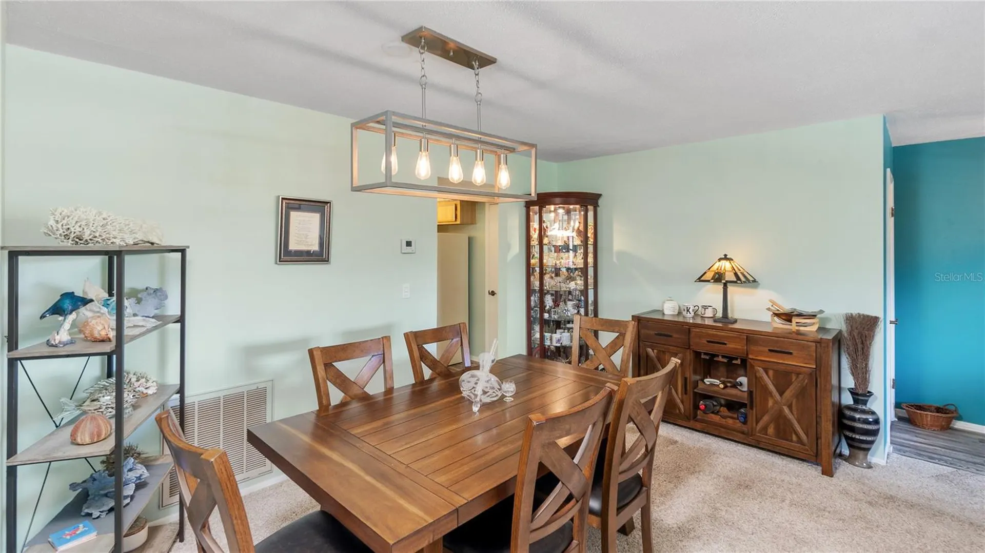8198 Terrace Garden Drive N St Petersburg FL 33709