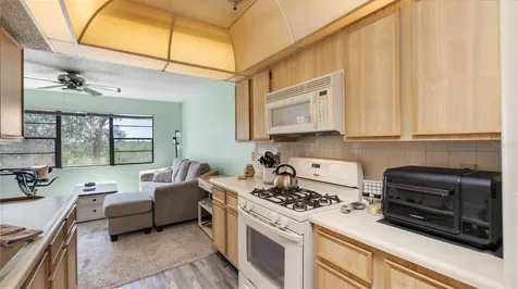 8198 Terrace Garden Drive N St Petersburg FL 33709