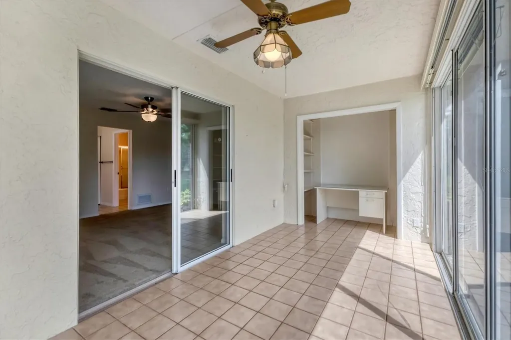 3244 Ringwood Meadow Sarasota FL 34235
