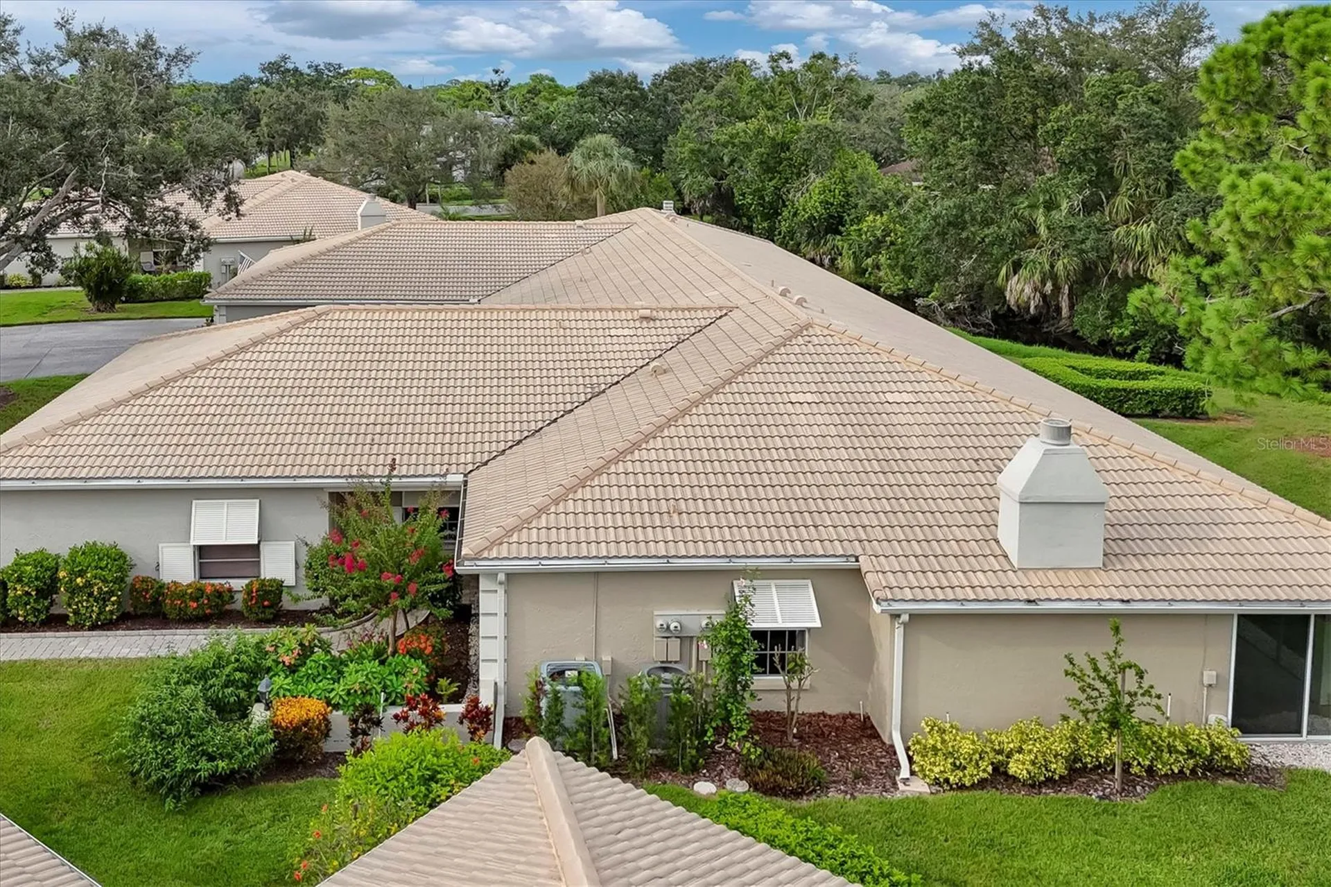 3244 Ringwood Meadow Sarasota FL 34235