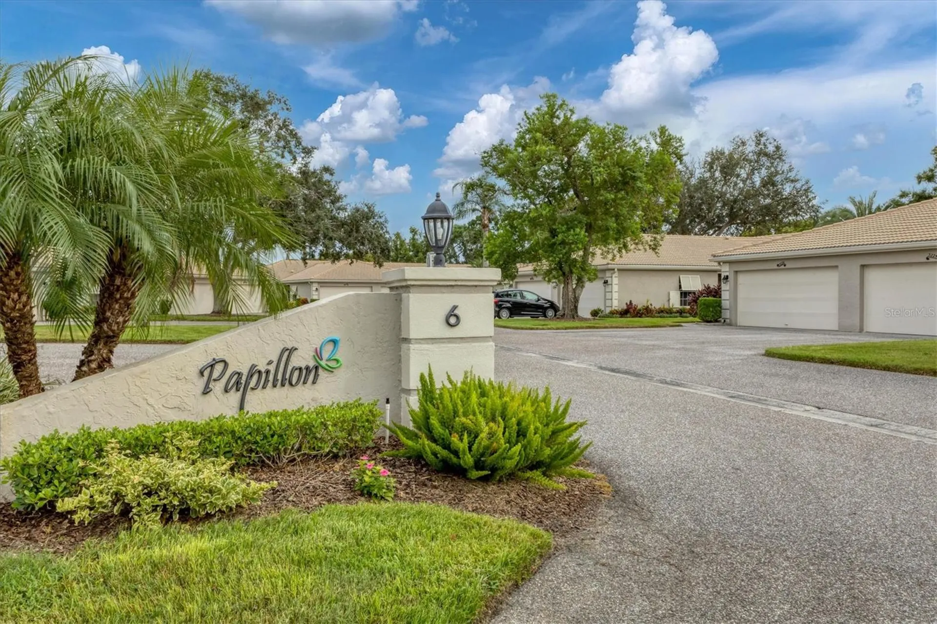 3244 Ringwood Meadow Sarasota FL 34235