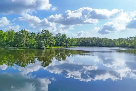 3244 Ringwood Meadow Sarasota FL 34235