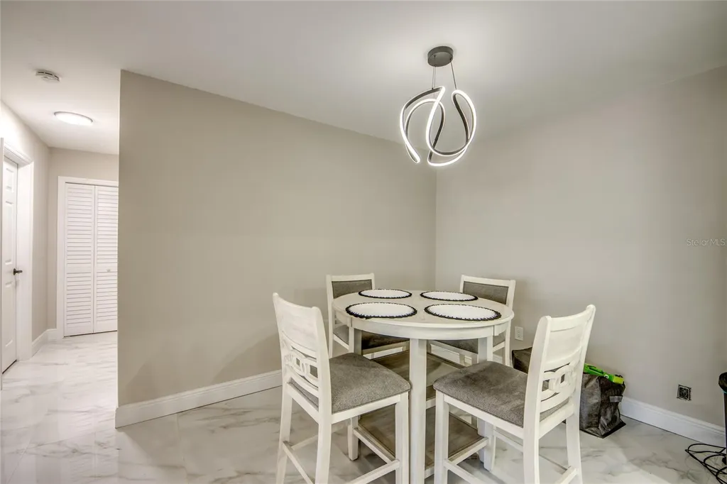 2544 1st Street Fort Myers FL 33901