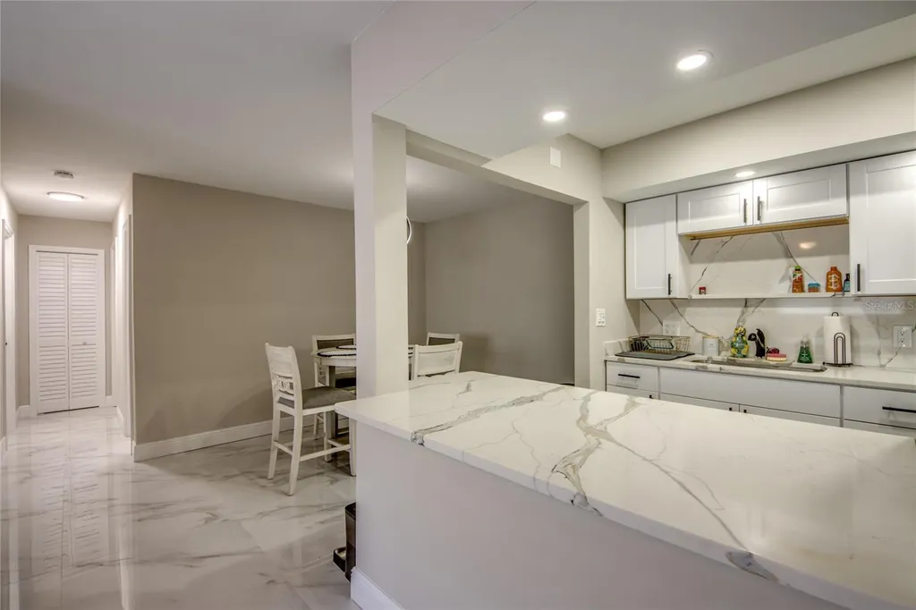 2544 1st Street Fort Myers FL 33901