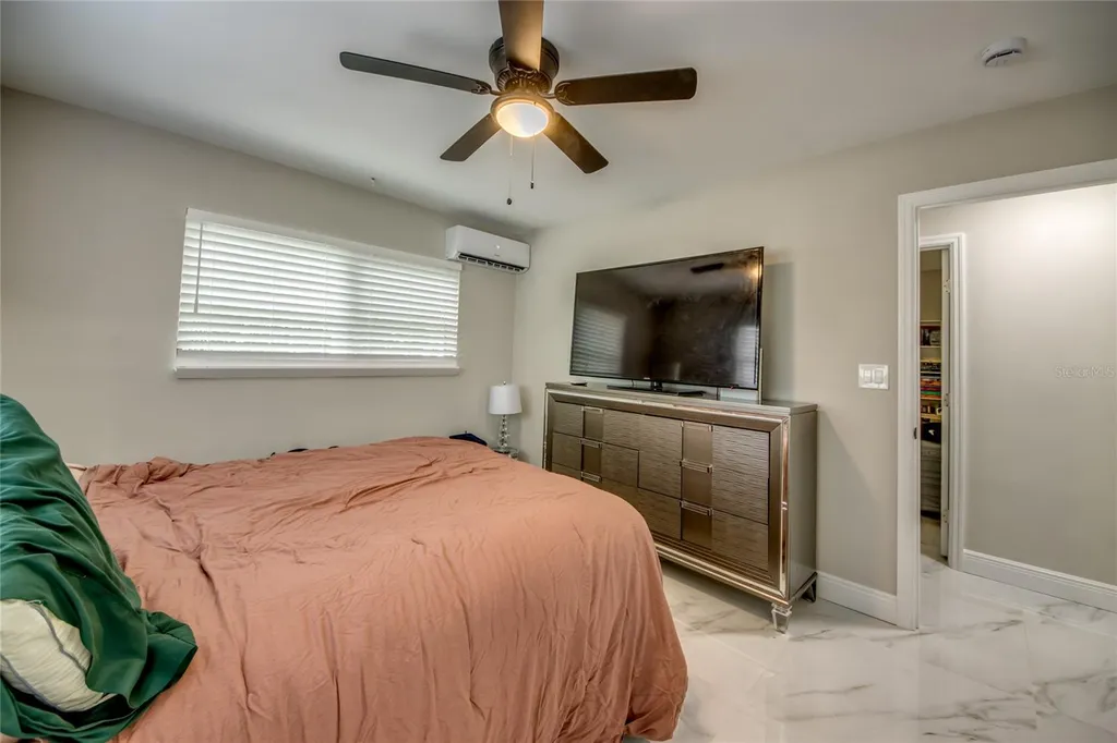 2544 1st Street Fort Myers FL 33901