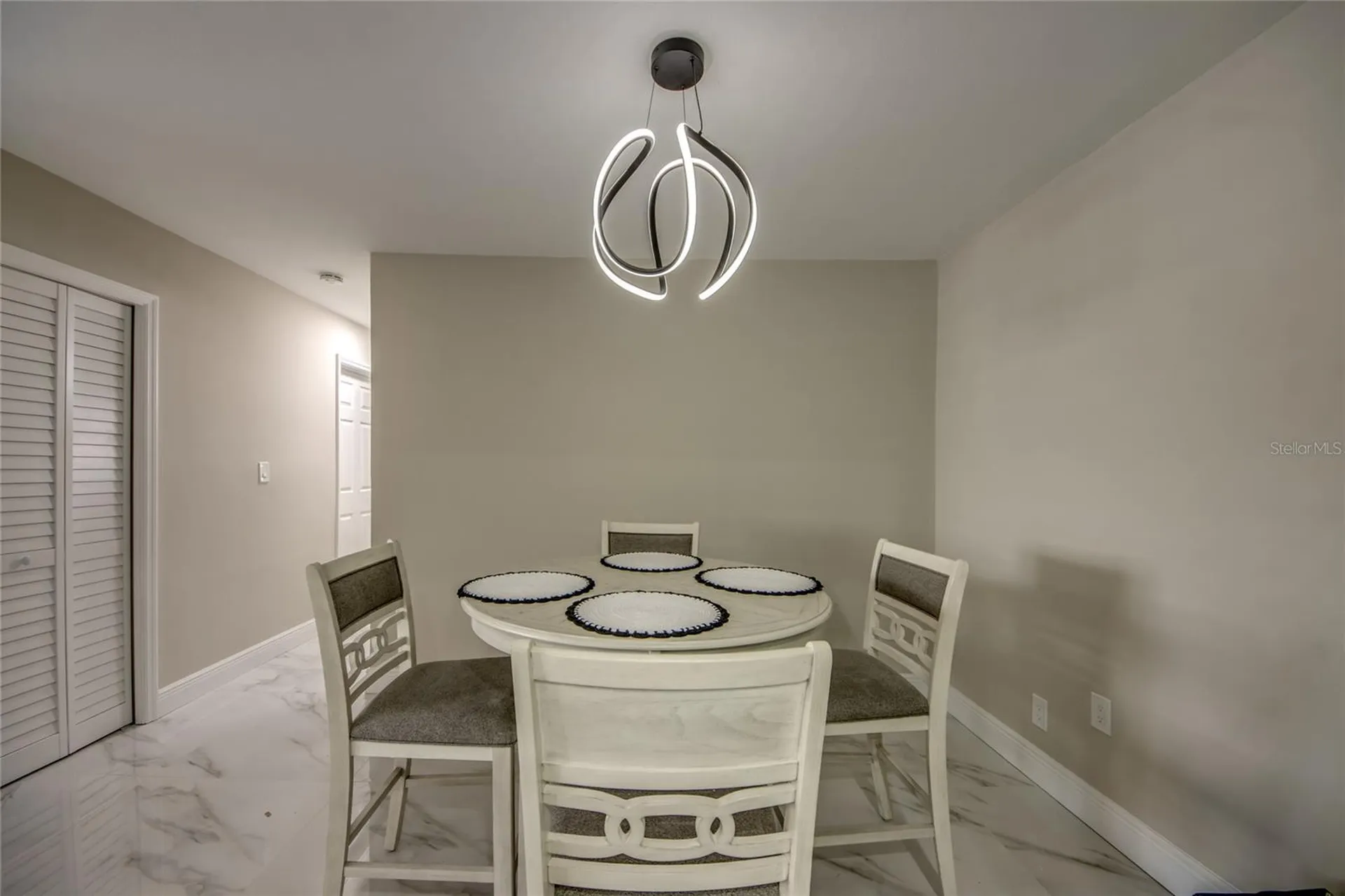 2544 1st Street Fort Myers FL 33901