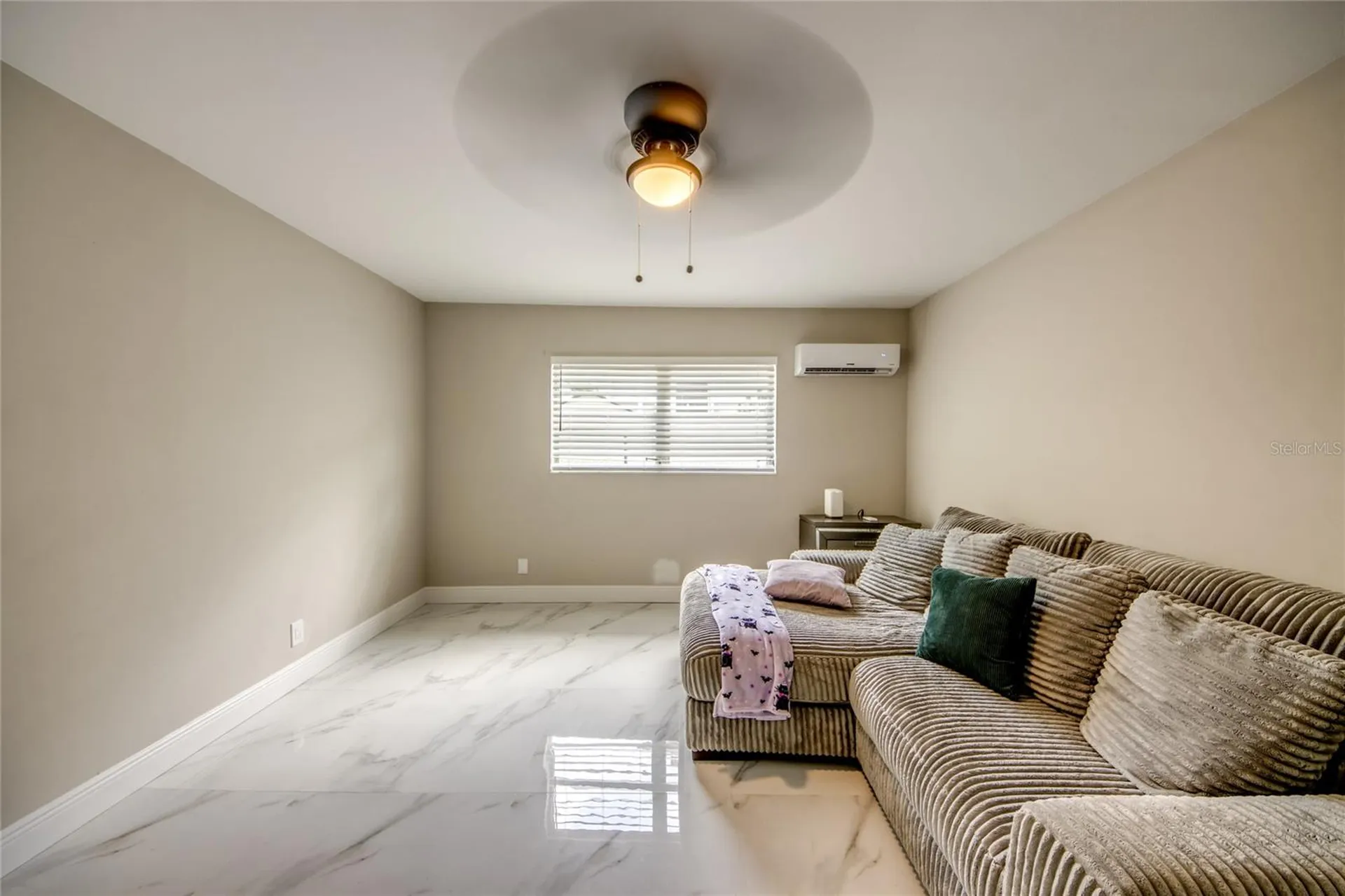 2544 1st Street Fort Myers FL 33901