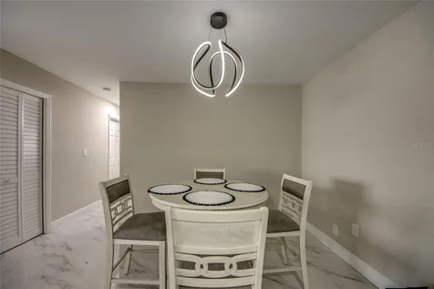 2544 1st Street Fort Myers FL 33901