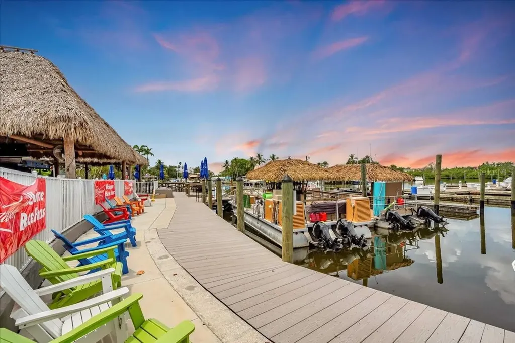 7150 N Tamiami Trail Sarasota FL 34243