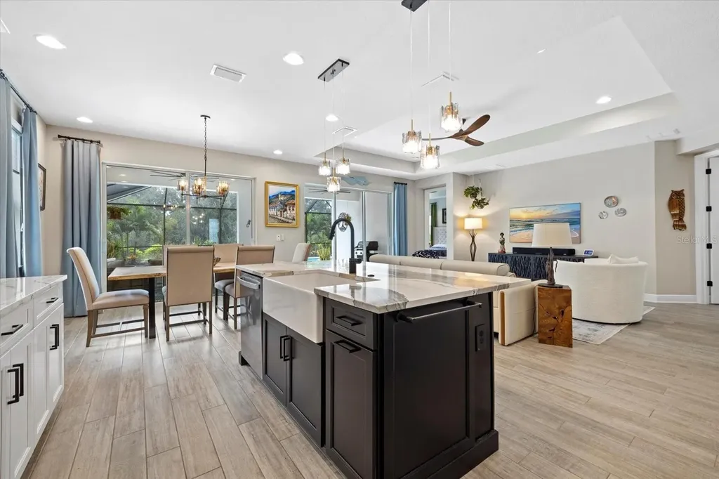 16750 Savory Mist Circle Bradenton FL 34211