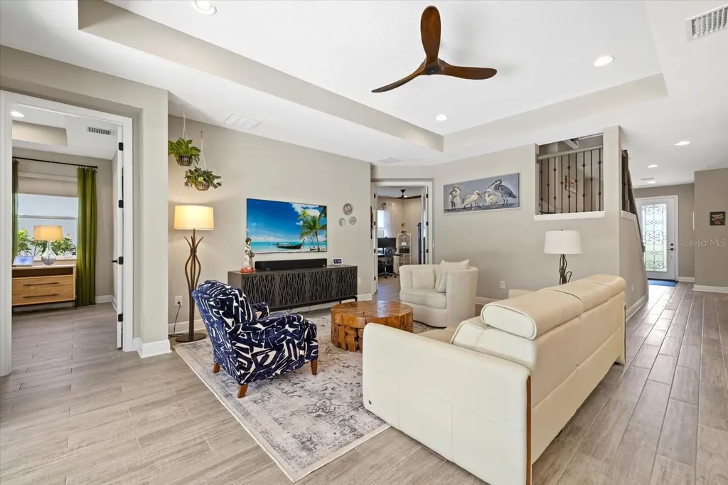 16750 Savory Mist Circle Bradenton FL 34211