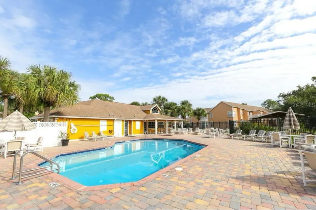 2492 Sweetwater Club Circle Kissimmee FL 34746