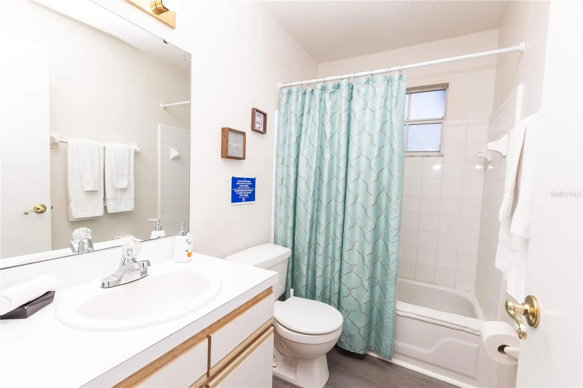 2492 Sweetwater Club Circle Kissimmee FL 34746
