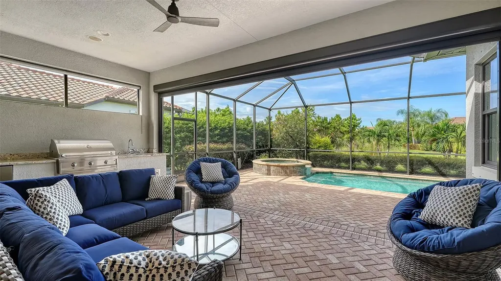 16612 Collingtree Crossing Lakewood Ranch FL 34202