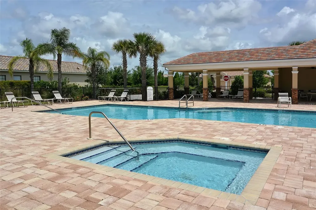 16612 Collingtree Crossing Lakewood Ranch FL 34202