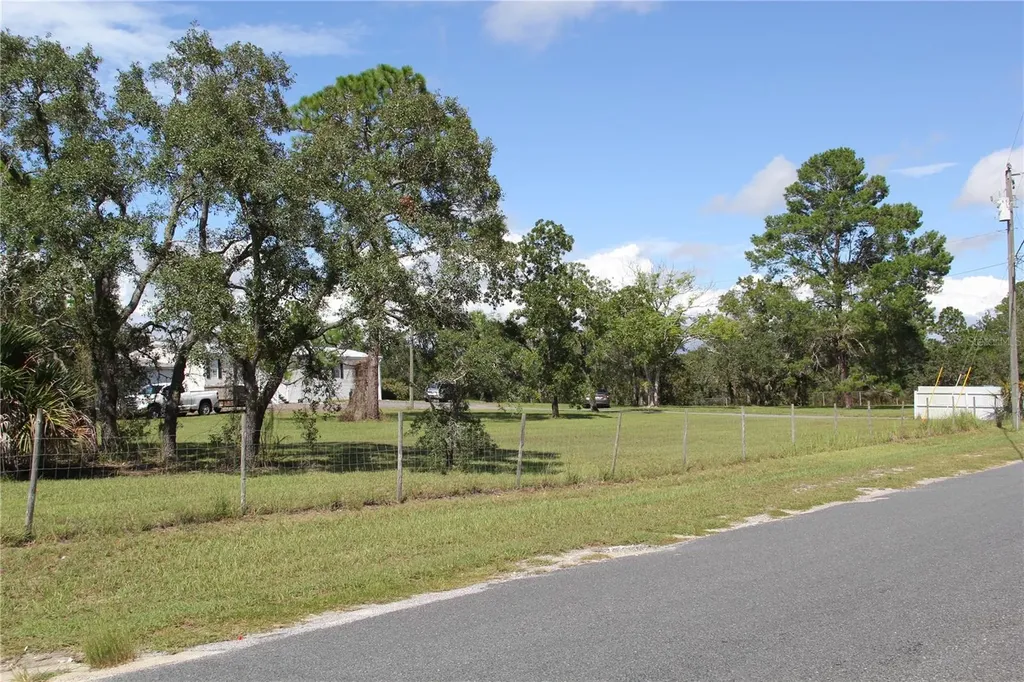 13127 Star Road Brooksville FL 34613
